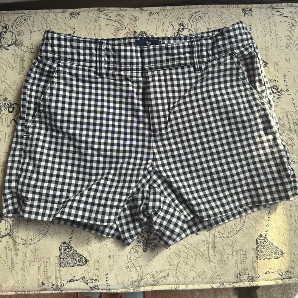 Gap gingham shorts size 0